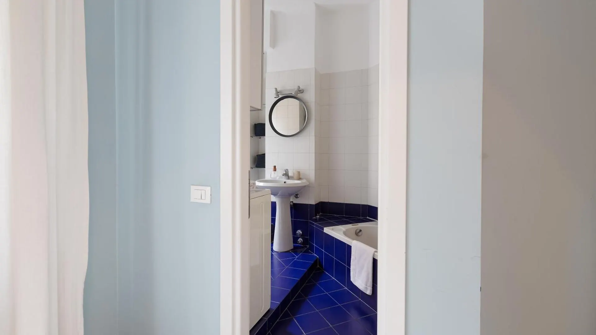 Apartment Kibilu - Via Meloria - Fiera Mm Portello Milan